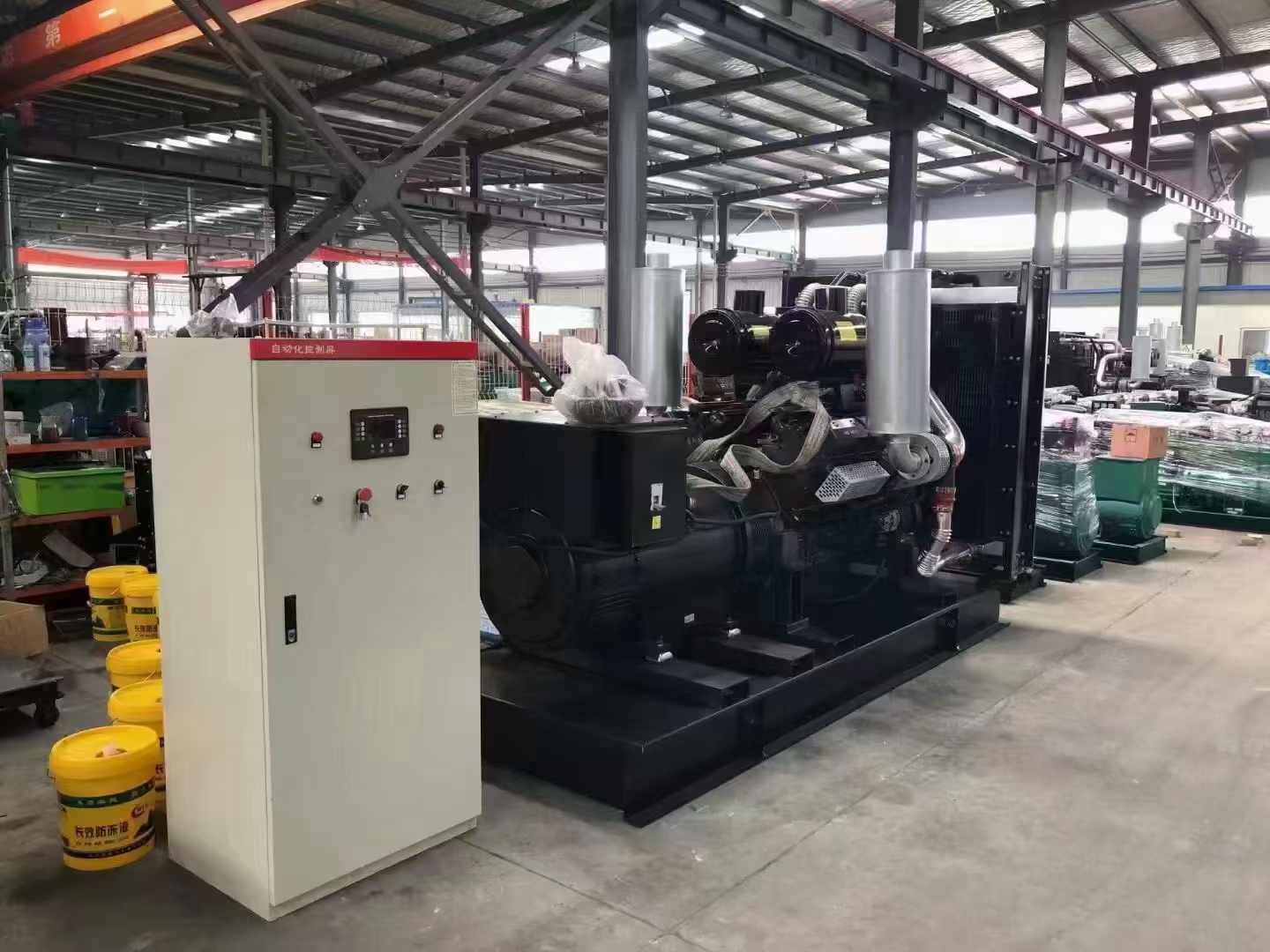 弋江柴油发电机运行时的噪音和振动水平如何？
